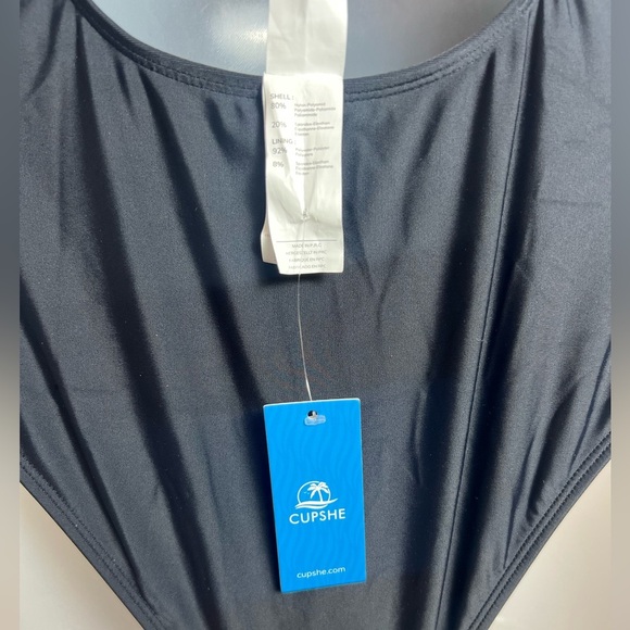 CUPSHE Women's Ruffled One Piece Swimsuit V Neck Lace Up/size M - Picture 10 of 14